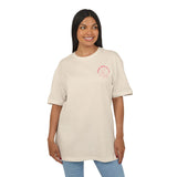 Laden Sie das Bild in den Galerie-Viewer, Unisex Heavy Oversize Graphic Tee- &#39;Pass With Style&#39;